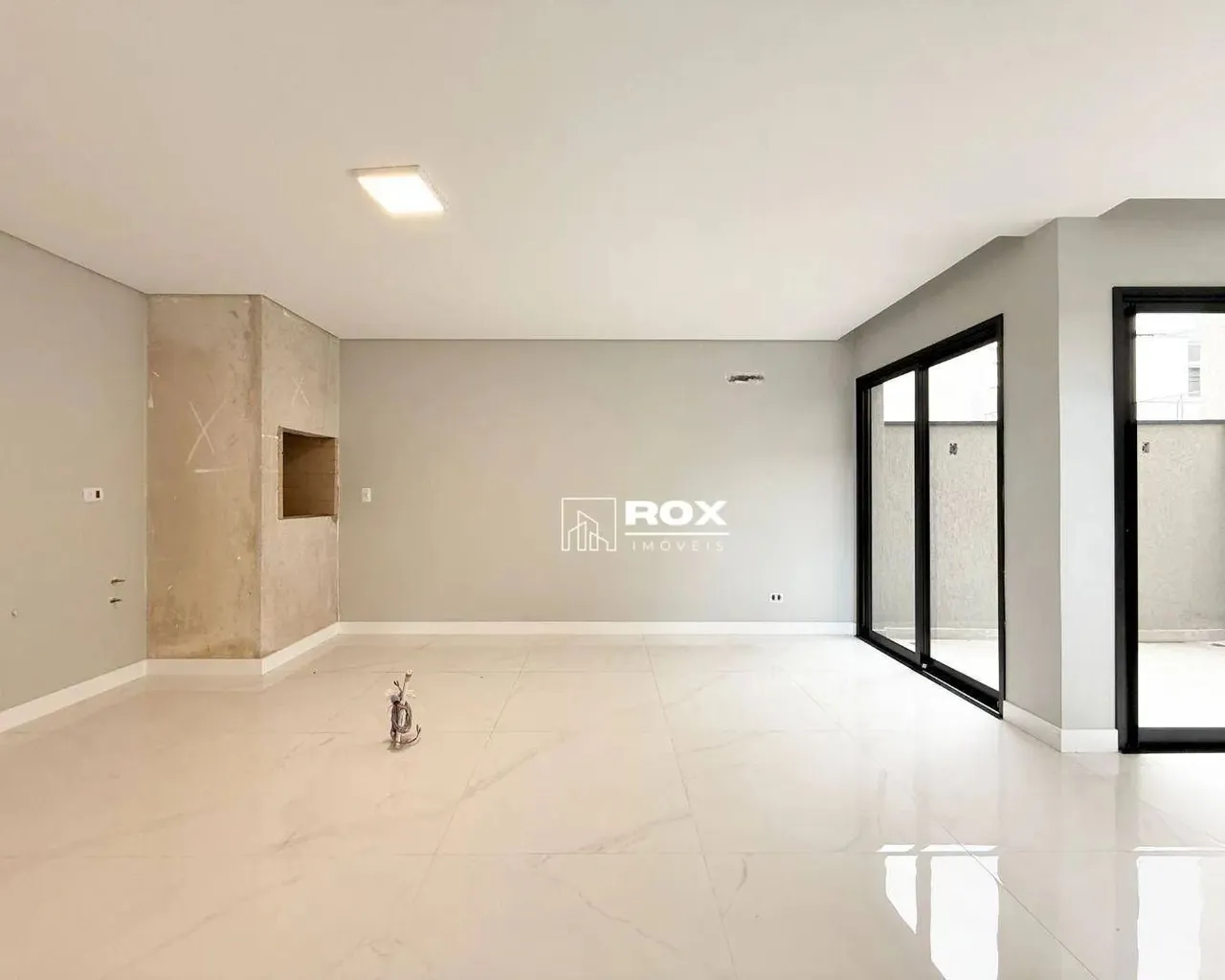 House with 3 bedrooms and 194 m² with 4 parking spots — photo 3