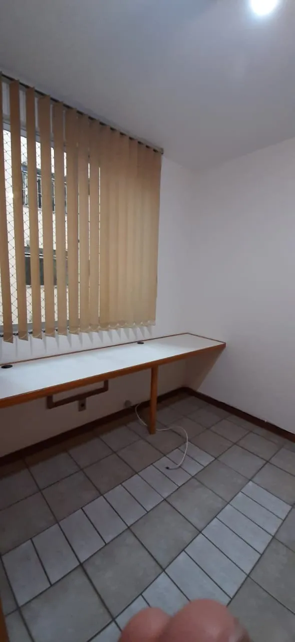 2-bedroom apartment with a home office — photo 9