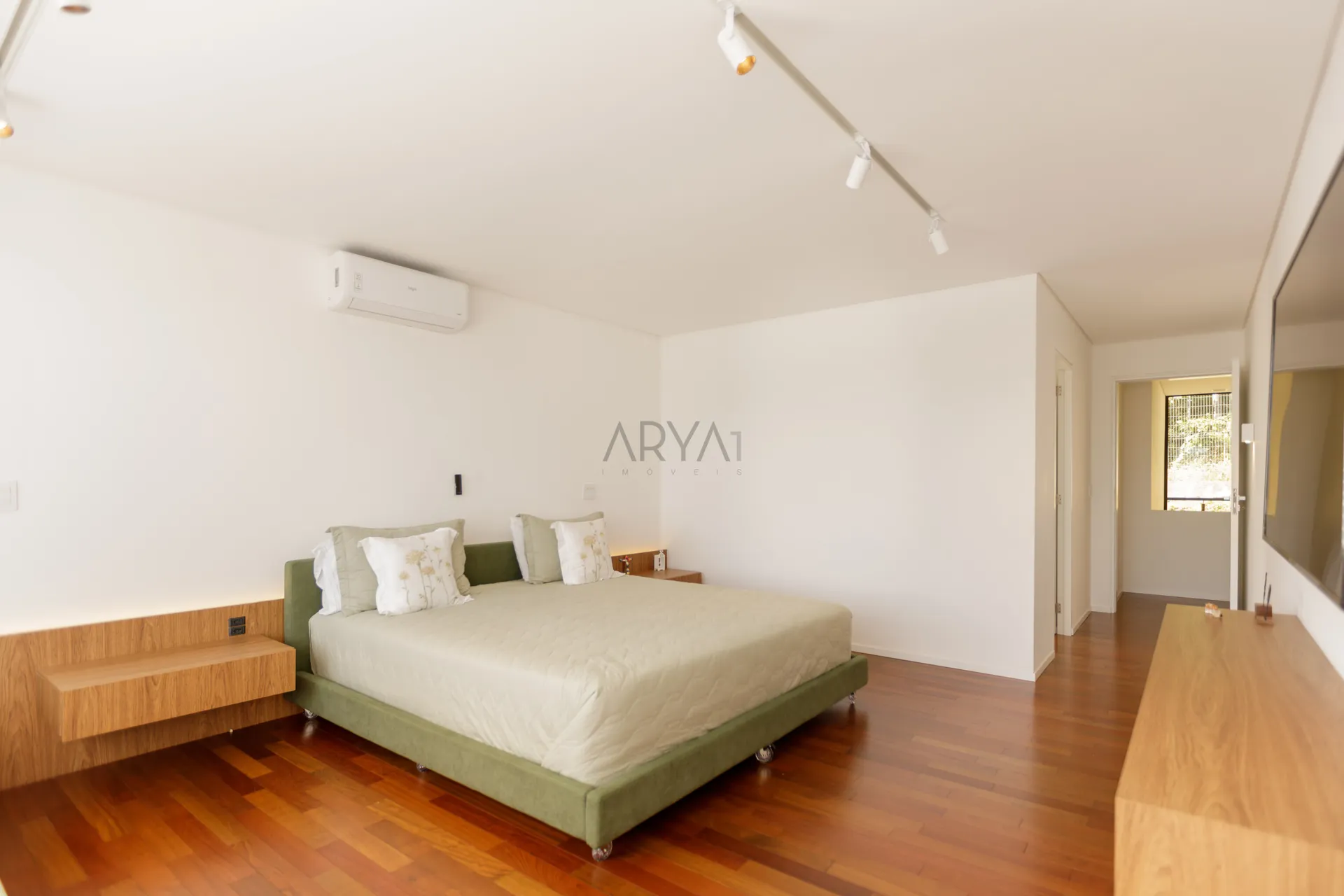 Casa mobiliada com 3 quartos e 5 banheiros, 5 vagas — photo 20