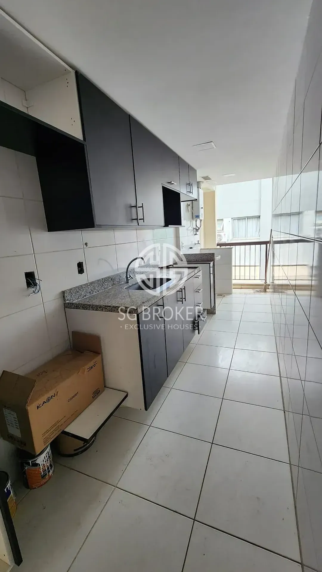 3-bedroom apartment with a washing machine in Rio de Janeiro — photo 25