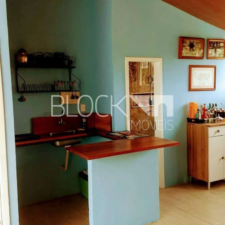 Triplex condo house with 5 bedrooms and 3 en-suites — photo 22