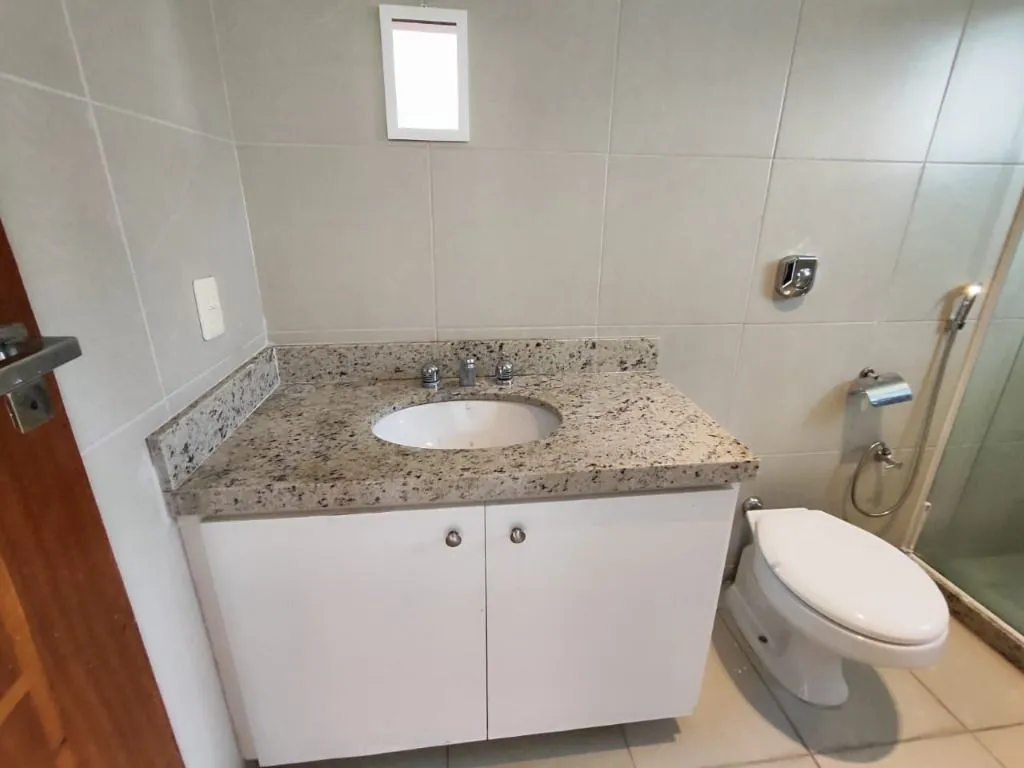 House with 5 bedrooms, 5 bathrooms, 400 m² — photo 18