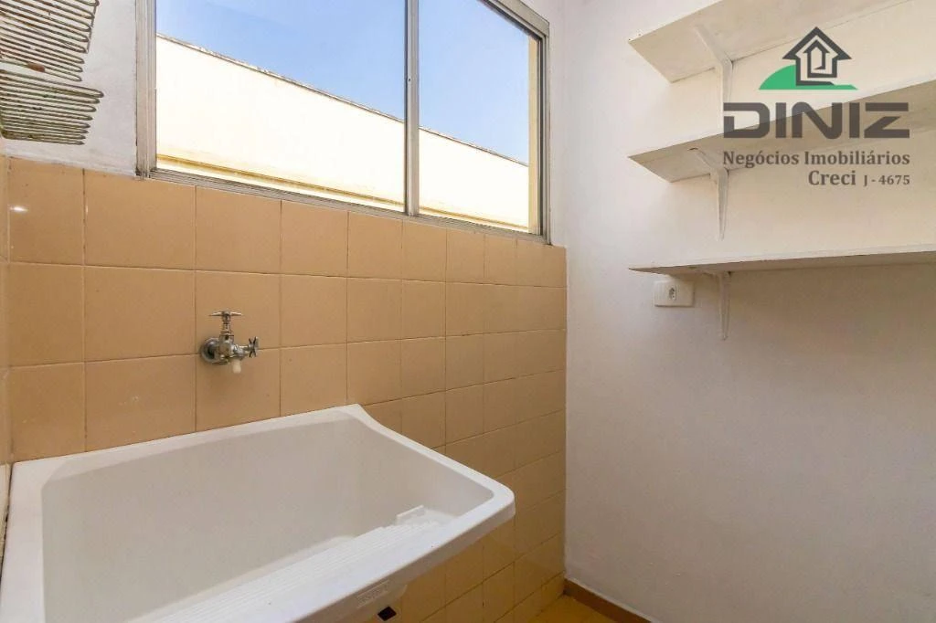 Apartment, 55 m², with wood or laminate floors — photo 18