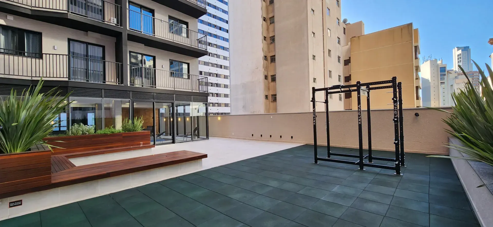 Apartamento amueblado con cocina integrada y 1 dormitorio — photo 27