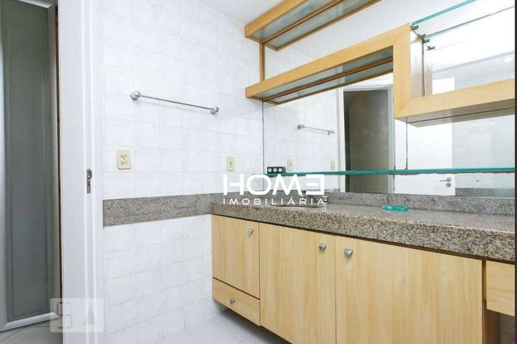 200 m² apartment with 4 bedrooms, 3 en-suite and 2 parking — photo 22