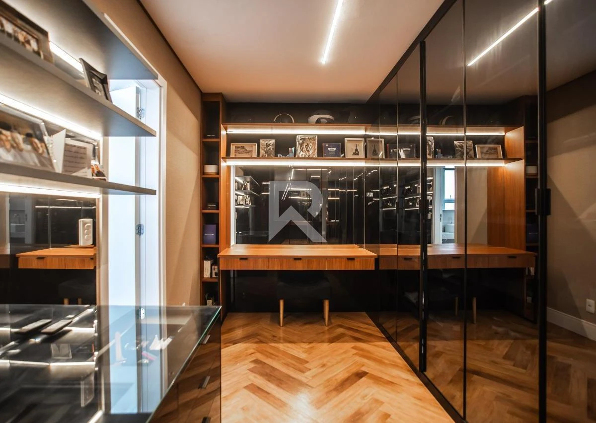 Apartment with 4 bedrooms, 255 m² and 4 parking spots — photo 32