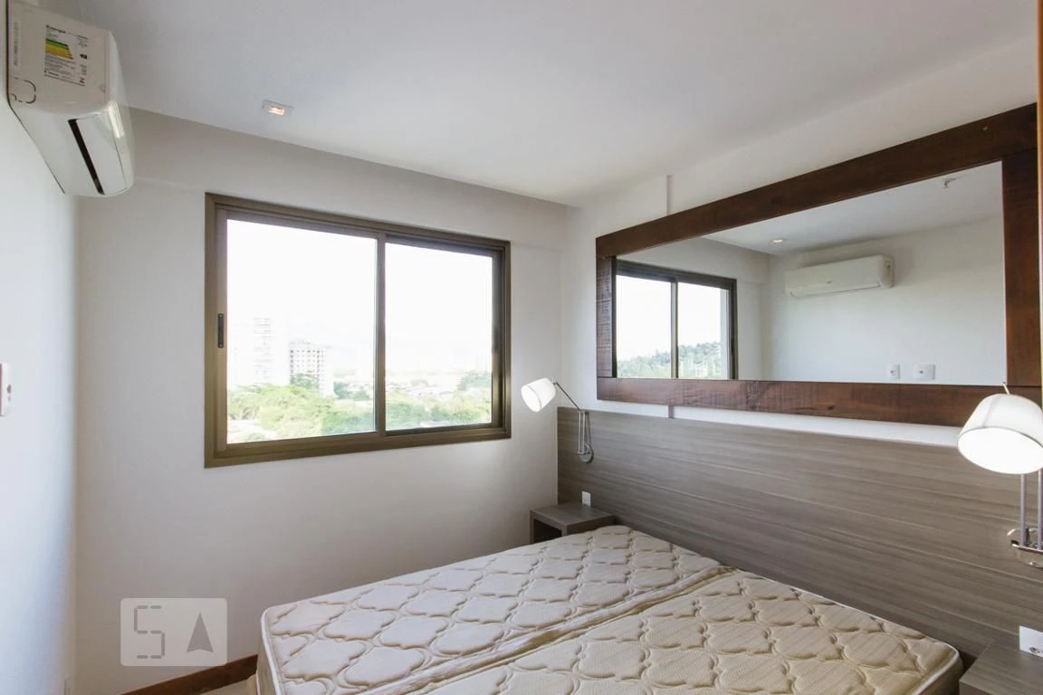 Apartamento com 1 quarto e varanda, com 1 vaga — photo 2