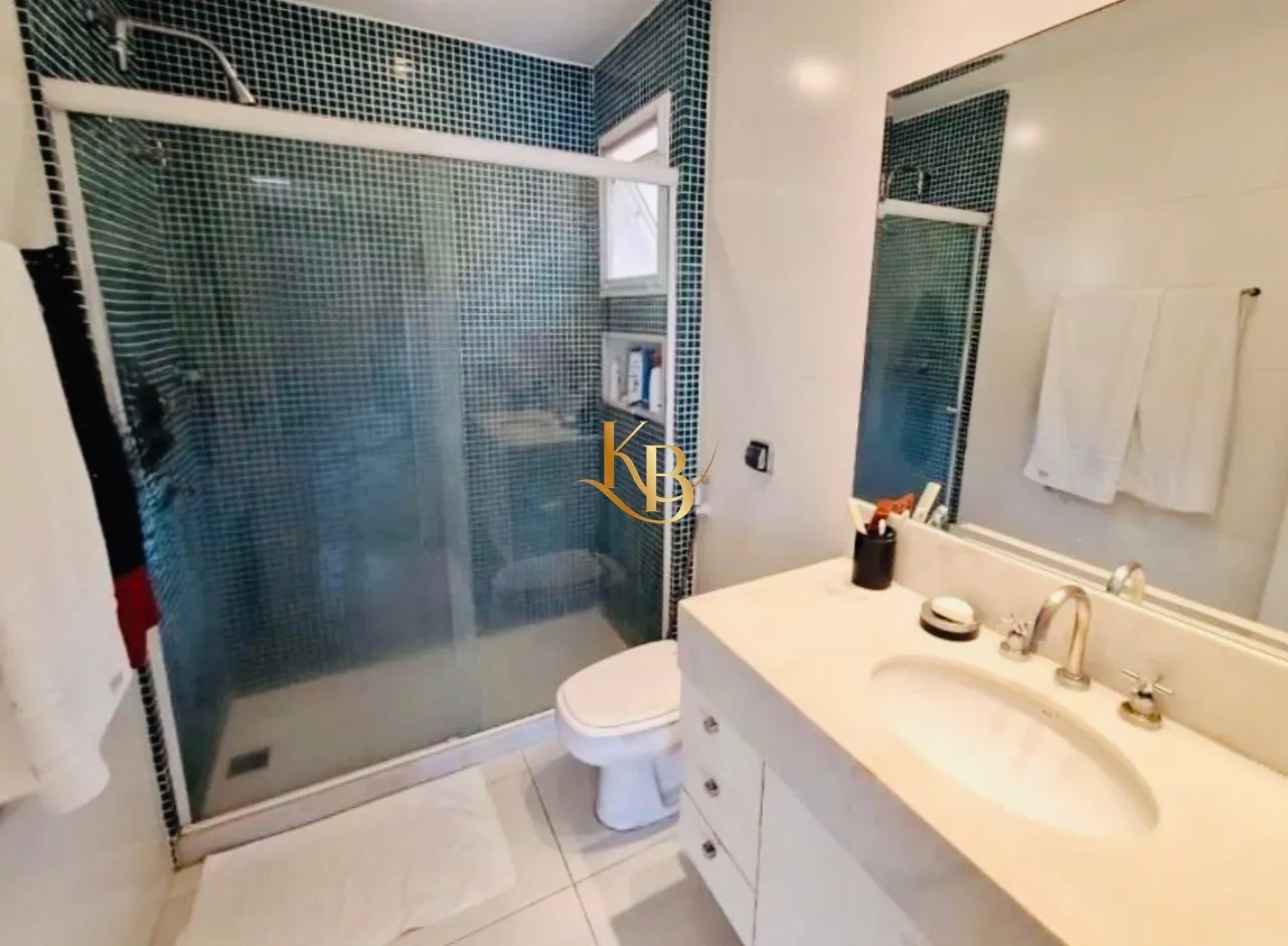 Дом 600 м² с 4 спальнями и балконом с барбекю — photo 83