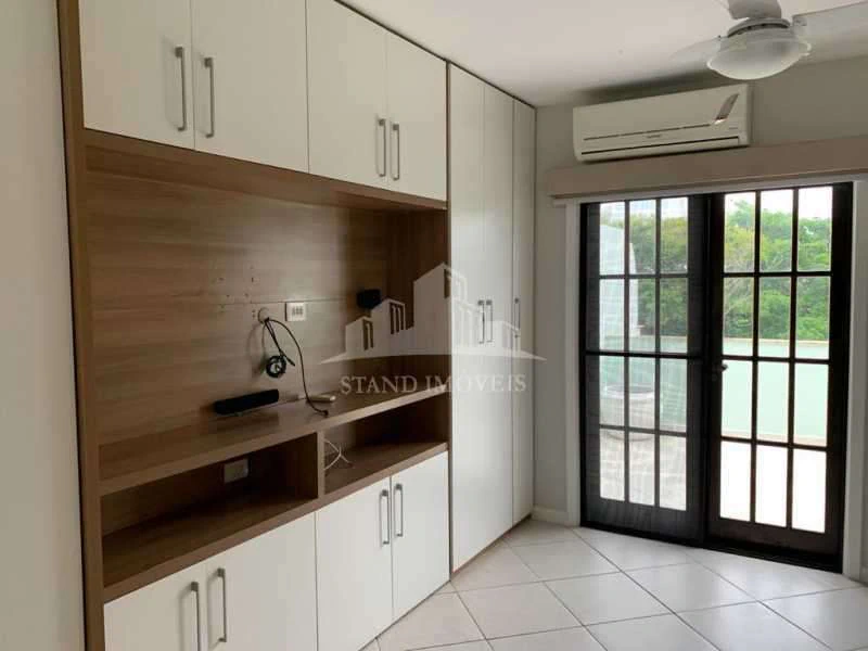 Duplex condominium house with 4 bedrooms and 200 m² — photo 10