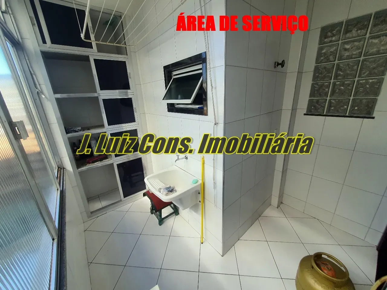 Квартира 70 м² з 2 кімнатами та кухнею з газовою плитою — photo 7