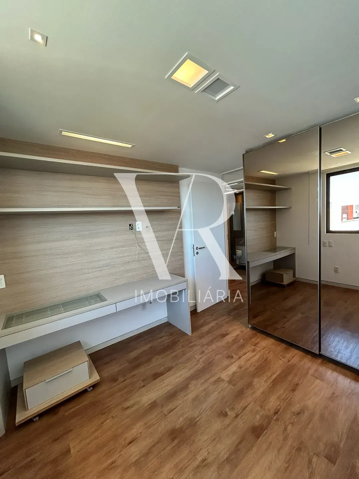 Apartamento de alquiler con 2 dormitorios y 2 baños — photo 9