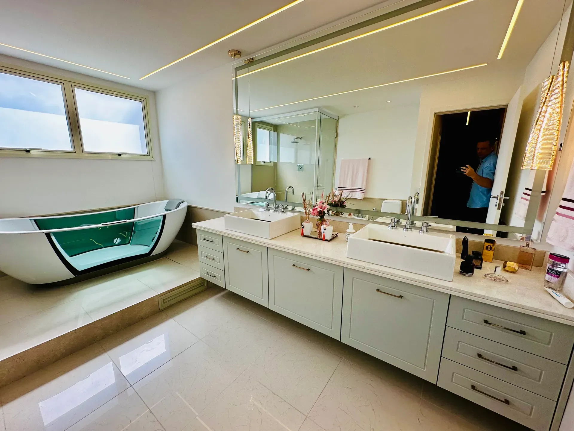 Мебльована дуплекс-квартира з 4 спальнями й 600 м² — photo 44