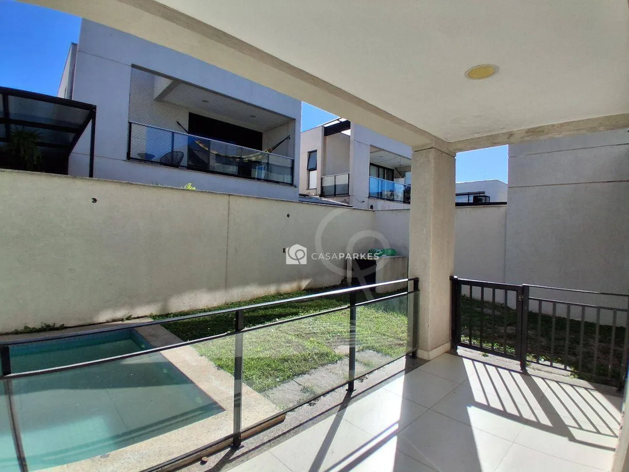3-bedroom house with 140 m² and a closed kitchen