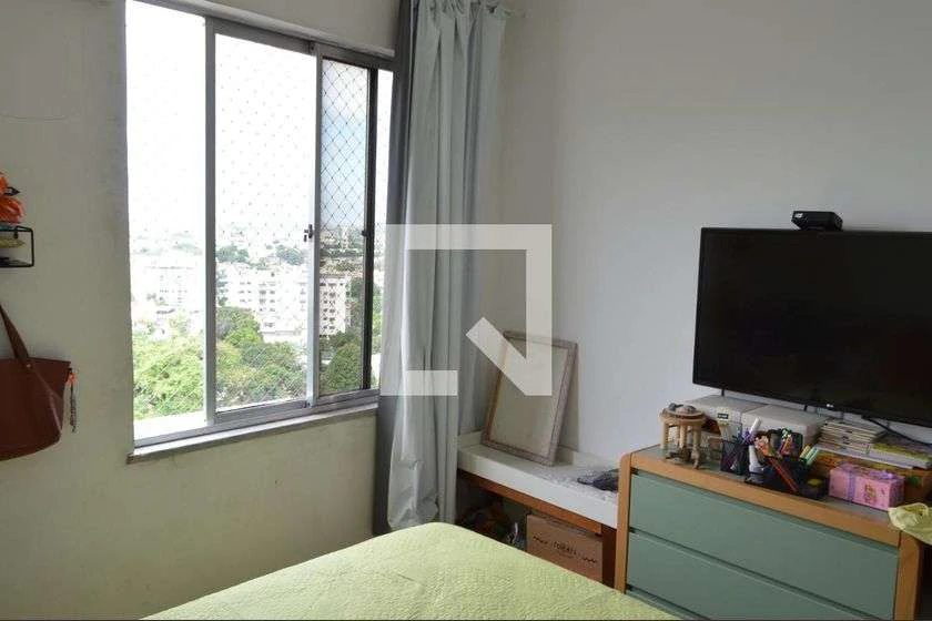 Rental apartment with 3 bedrooms and a balcony — photo 13