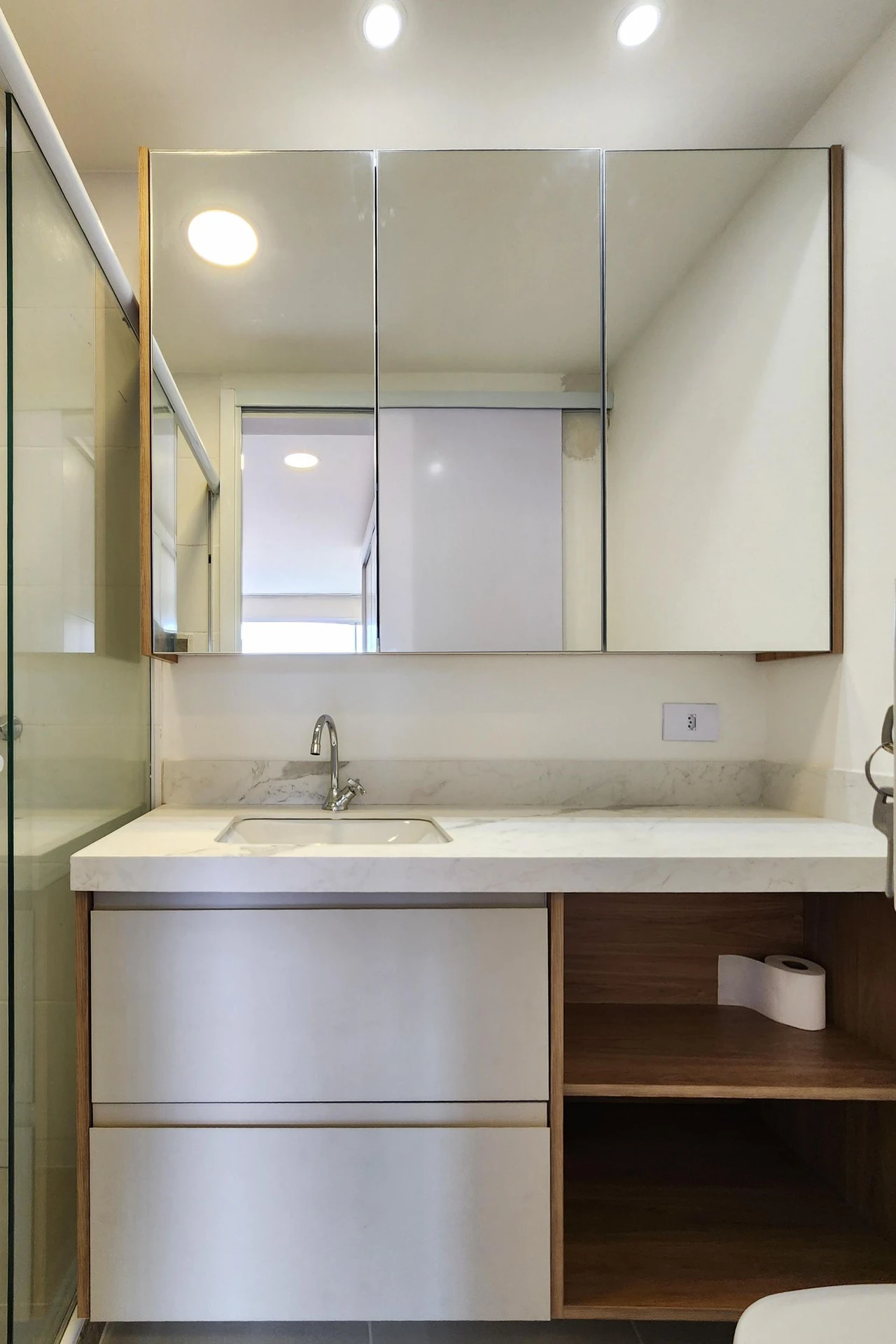 Furnished apartment, 66 m², with a dishwasher — photo 32