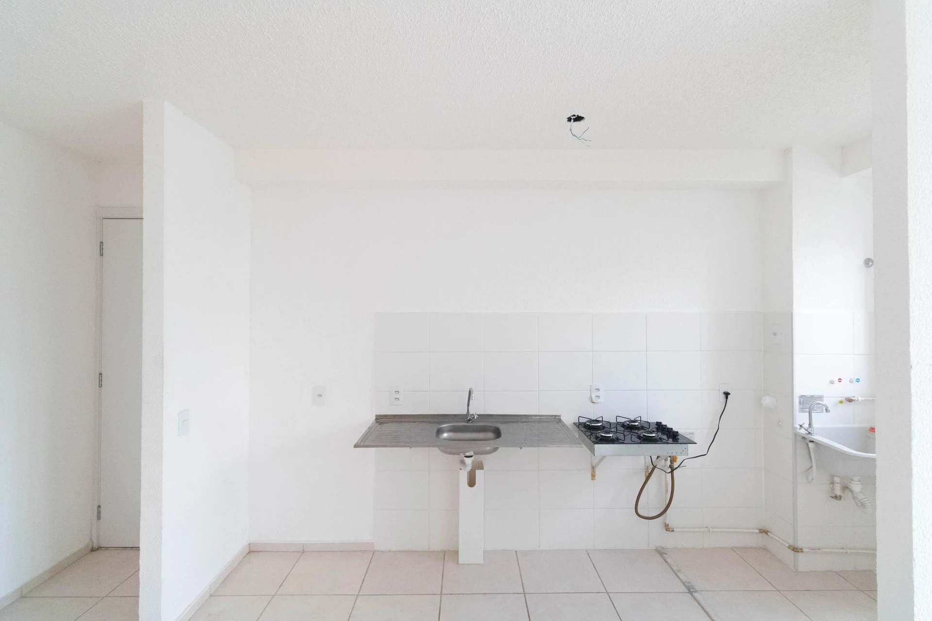 2-bedroom apartment in a building with a pool — photo 7
