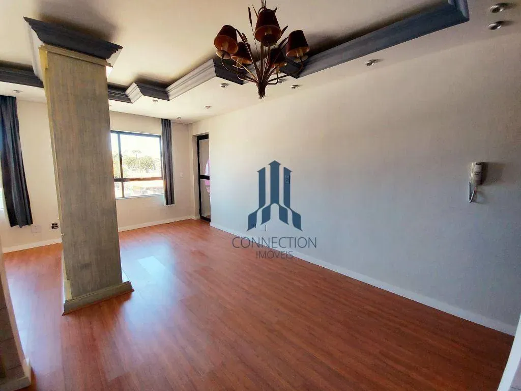 Apartment on the 3rd floor with a glass-enclosed balcony — photo 9