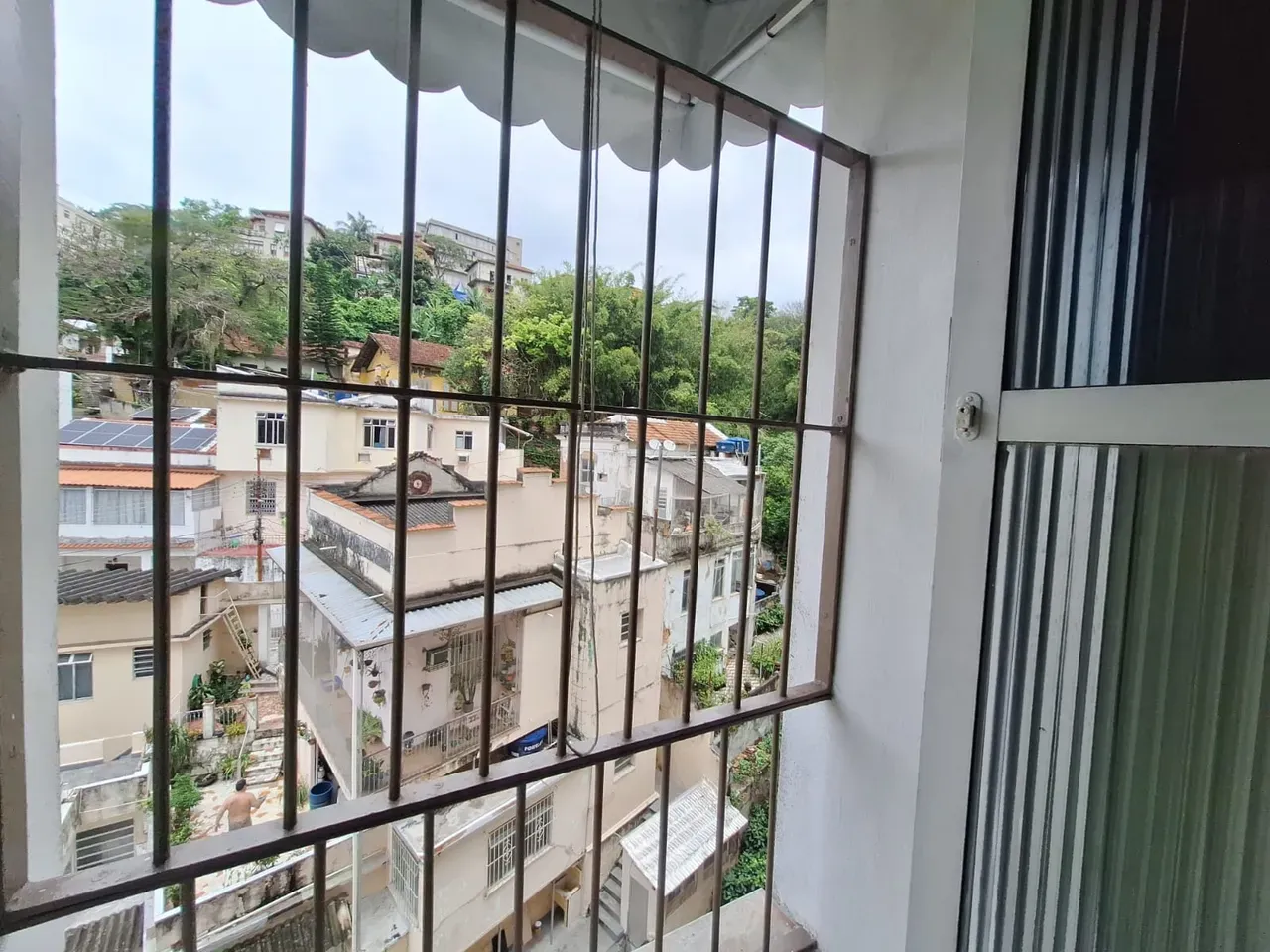 Mountain view in a one-bedroom apartment, 39 m² — photo 5