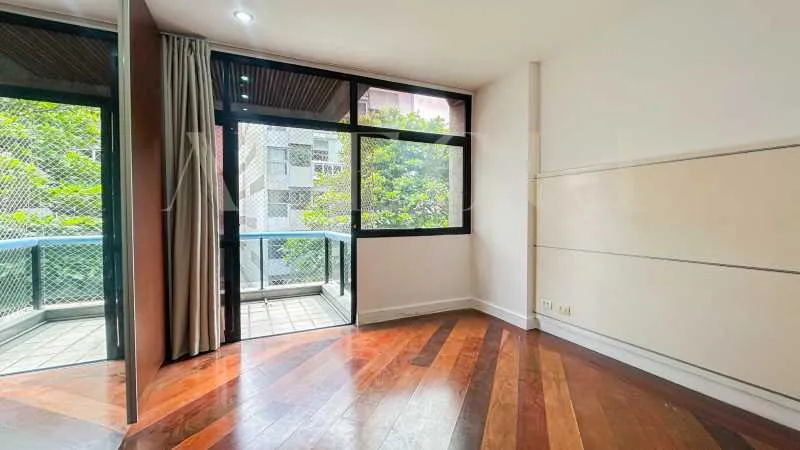 3-bedroom apartment, 1 with its own bathroom, 125 m² — photo 8