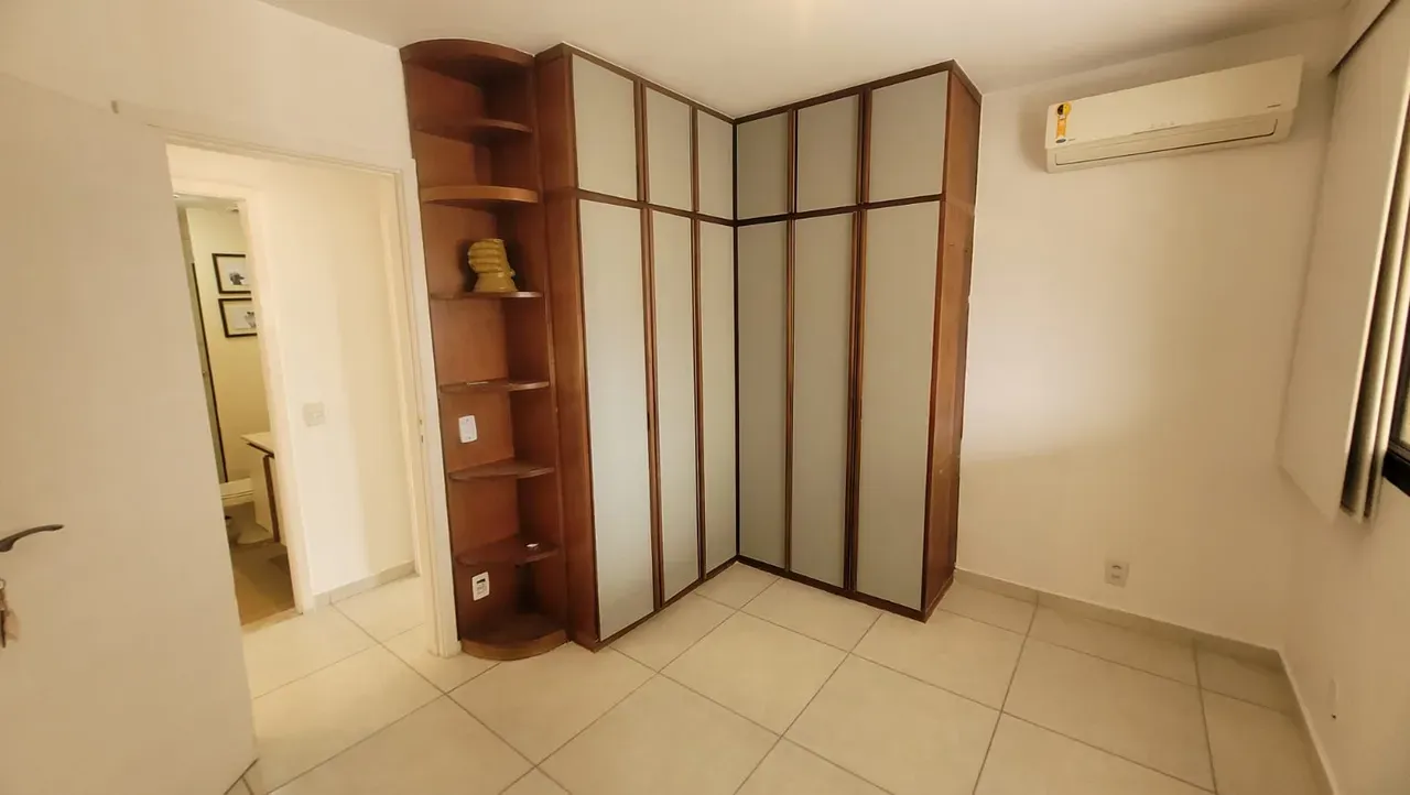 Park view in a 2-bedroom apartment, 105 m² — photo 14