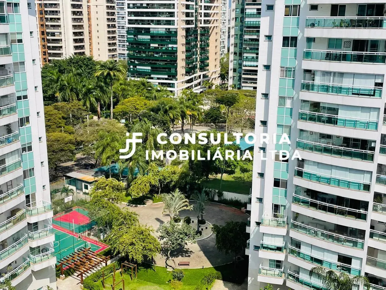 Apartamento mobiliado 160 m² com 3 quartos e 5 banheiros — photo 18