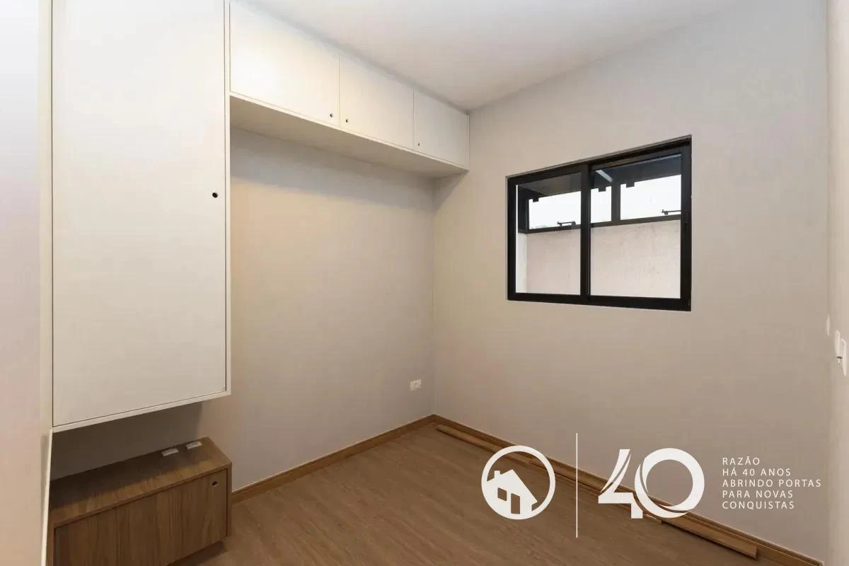 58 m² apartment with open-plan kitchen and 1 bedroom — photo 3