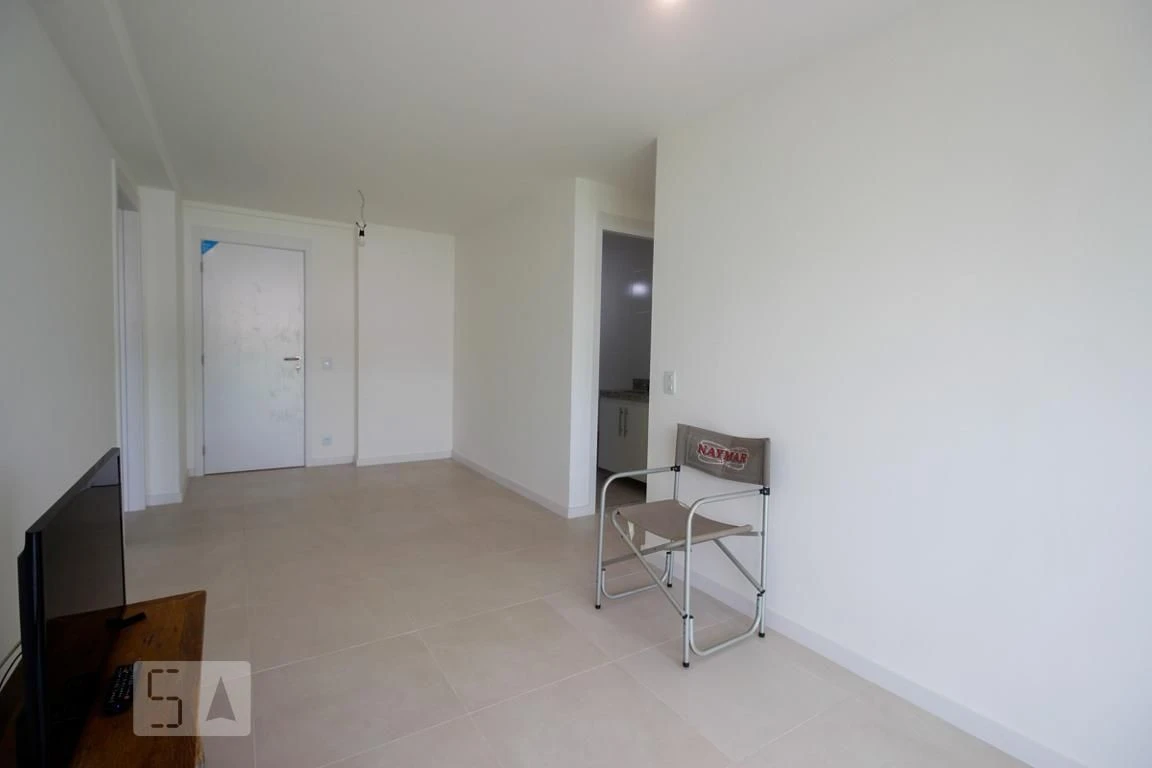 2-bedroom apartment with a mountain view — photo 34