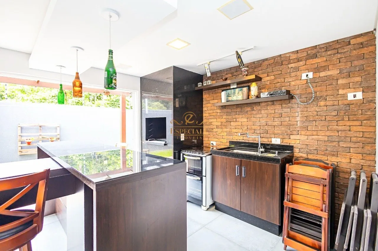 Condo house with 4 bedrooms and a private garden — photo 38