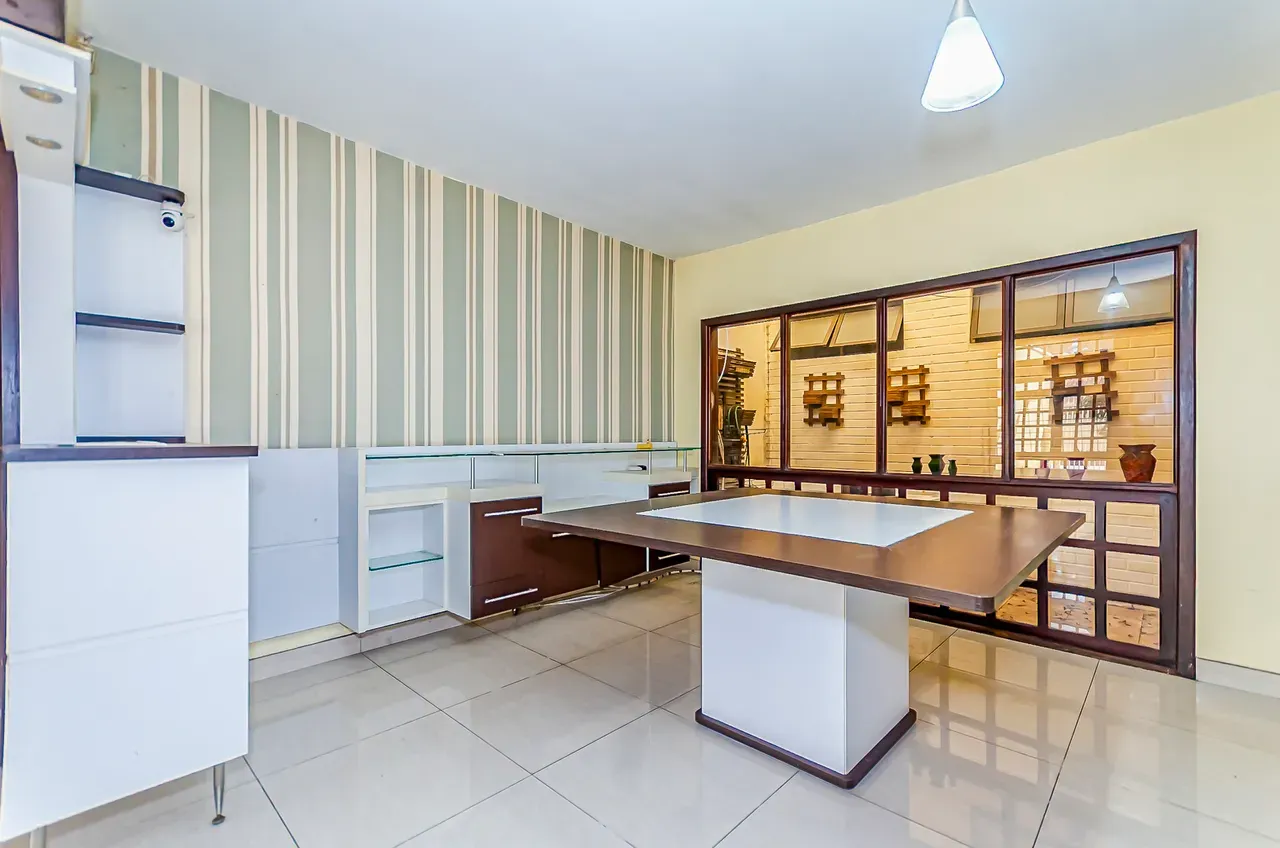 3-bedroom house with a garden in Curitiba
