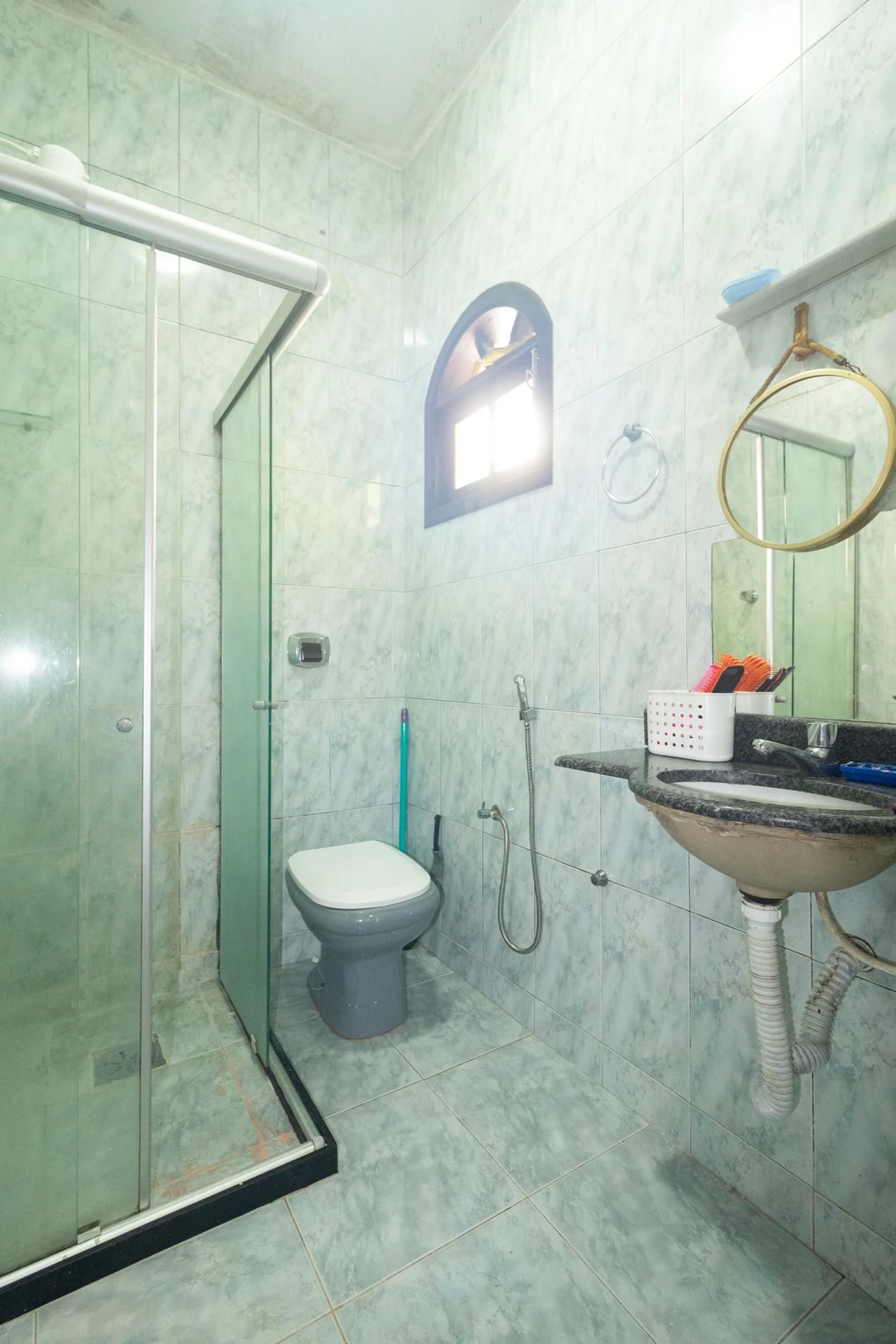 Casa amueblada de 2 dormitorios con parrilla en el balcón — photo 42