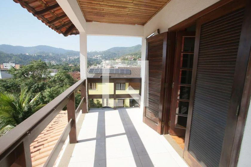 510 m² house with 7 bedrooms, 3 en-suites and 5 baths — photo 40