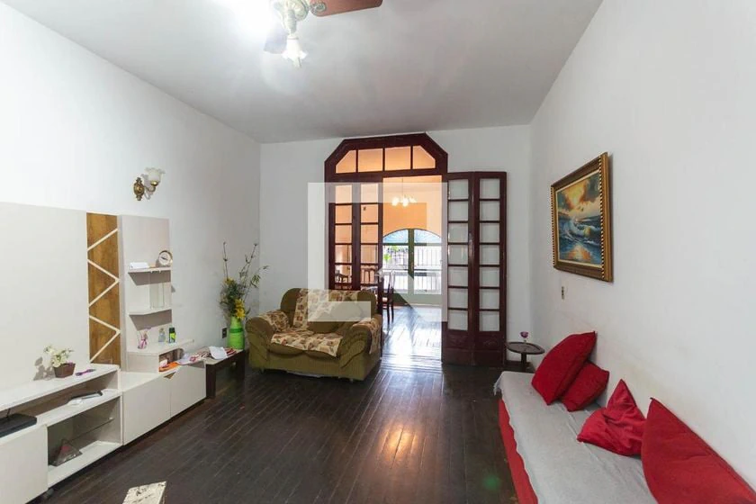 House for rent with 300 m², 3 bedrooms and garden