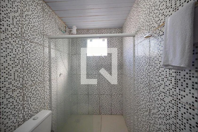 Apartamento amueblado de 1 dormitorio con jardín privado — photo 11