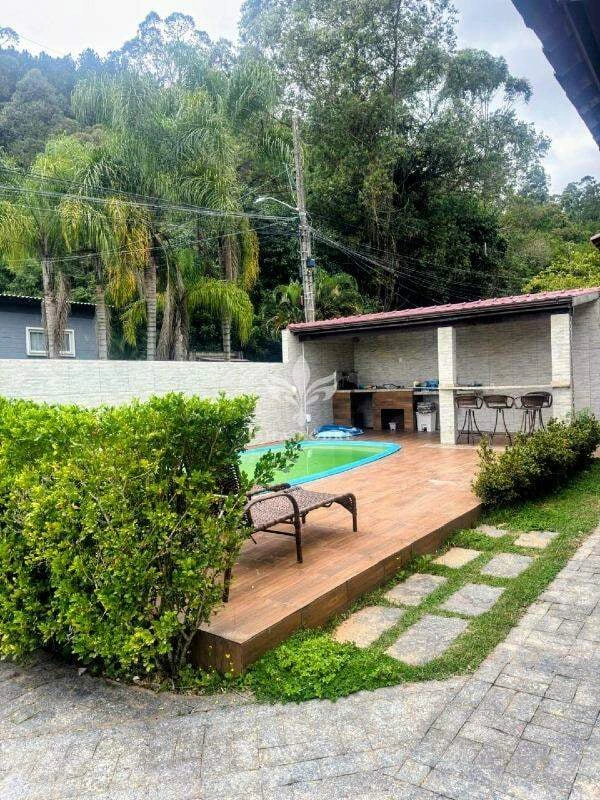 Furnished house, 250 m², with a private BBQ — photo 7