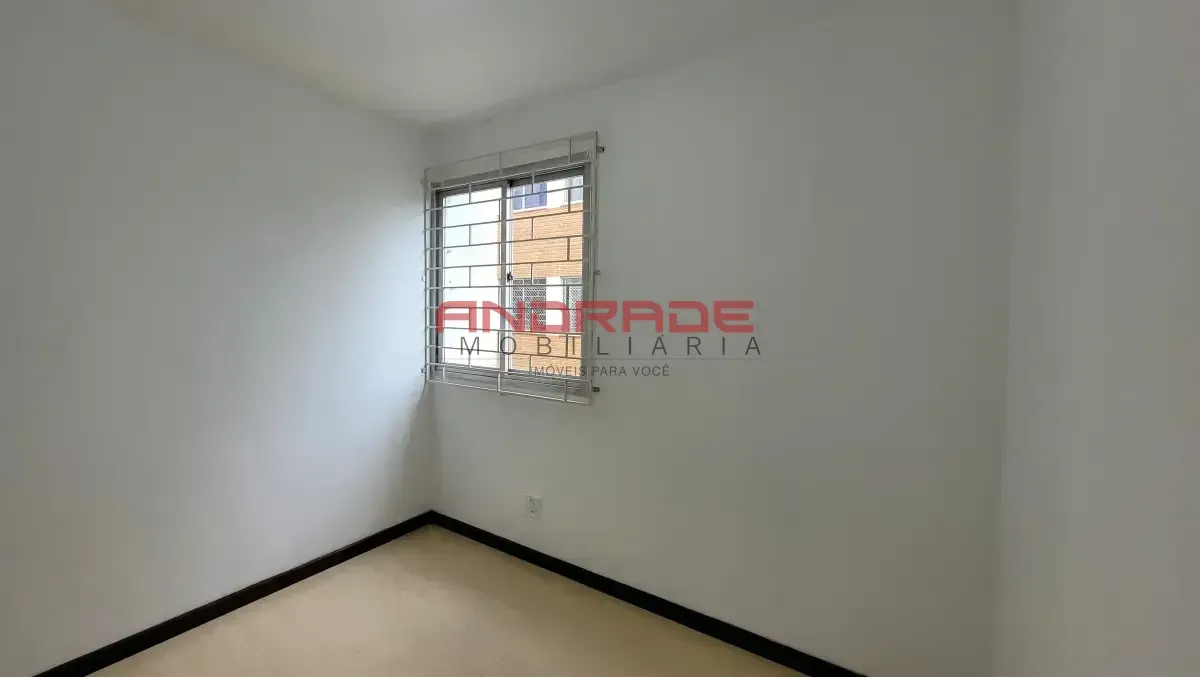 3-bedroom apartment with a separate closed-off kitchen — photo 34