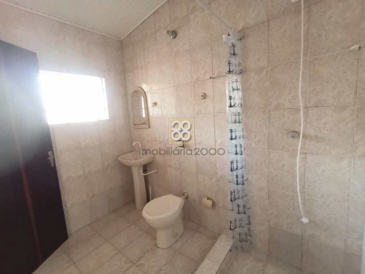 Wood or laminate floors in a 2-bedroom apartment, 71 m² — photo 12