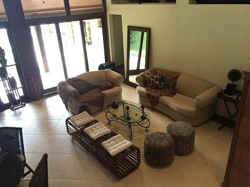 Furnished house 945 m² with 4 bedrooms and 5 bathrooms — photo 21