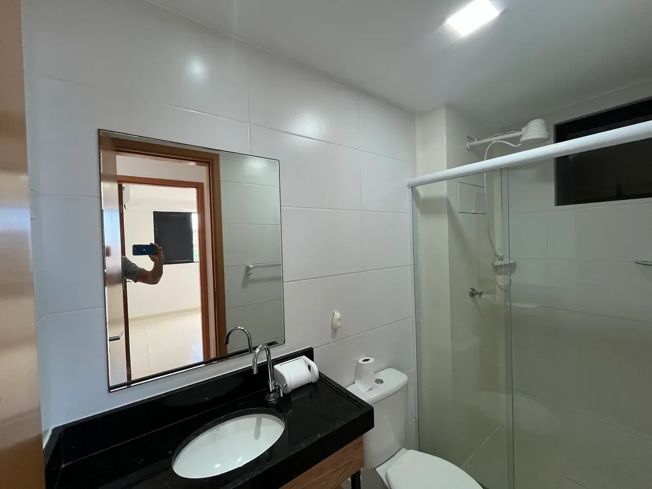 62 m² apartment with a washing machine and a water view — photo 4