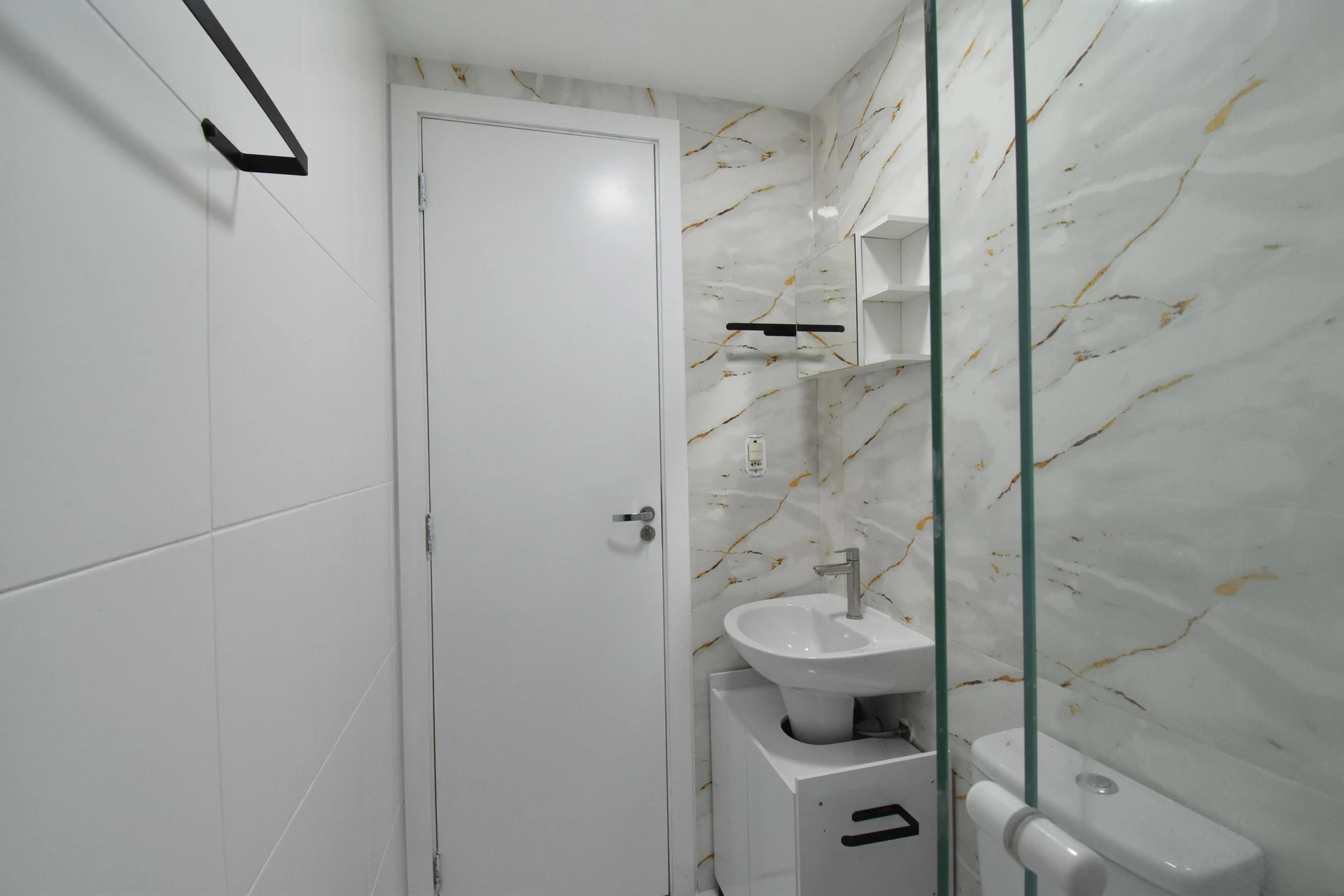 Apartamento mobiliado de 1 quarto com varanda envidraçada — photo 14