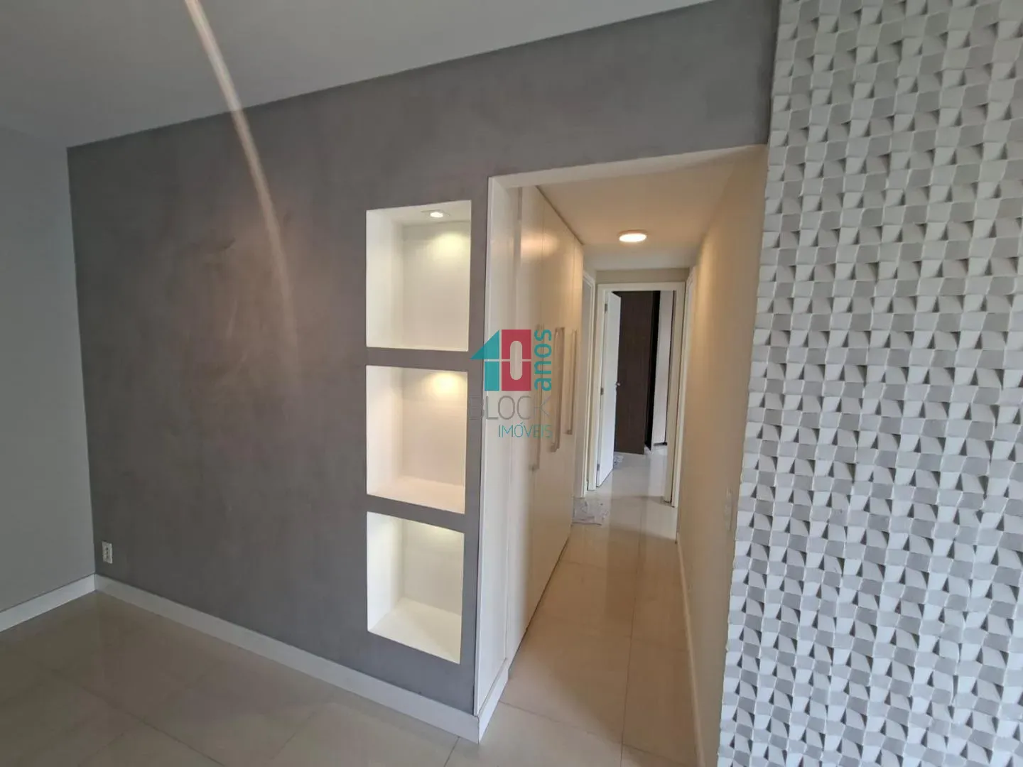 2-bedroom apartment in a building with a sauna — photo 11