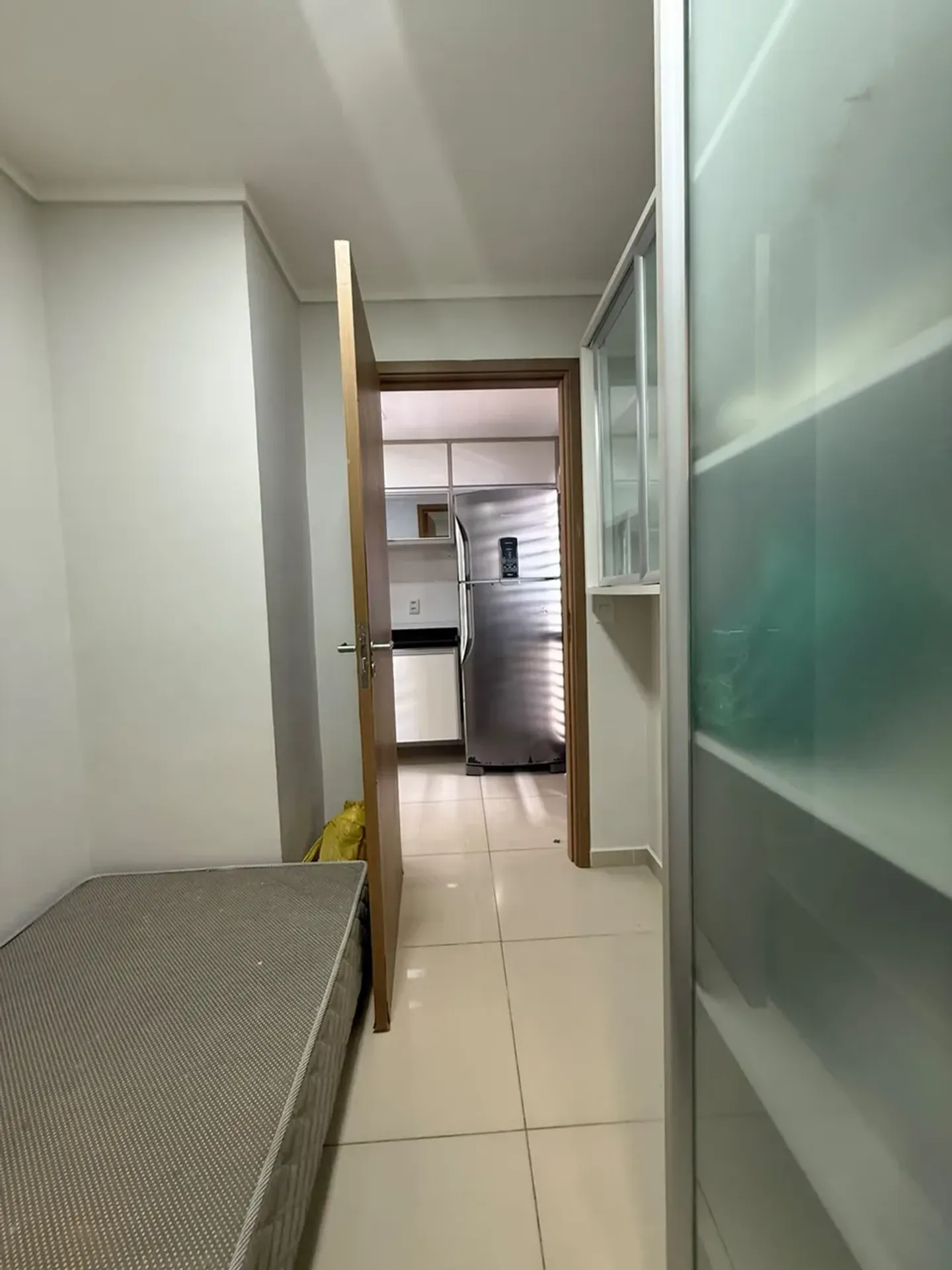 3-bedroom apartment with a home office — photo 4