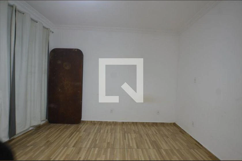 Casa de 81 m² e 1 quarto, Vaz Lobo — photo 10
