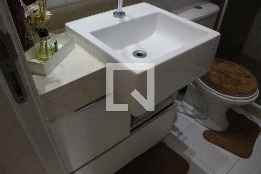 Casa em condomínio com 4 quartos e 117 m² — photo 42