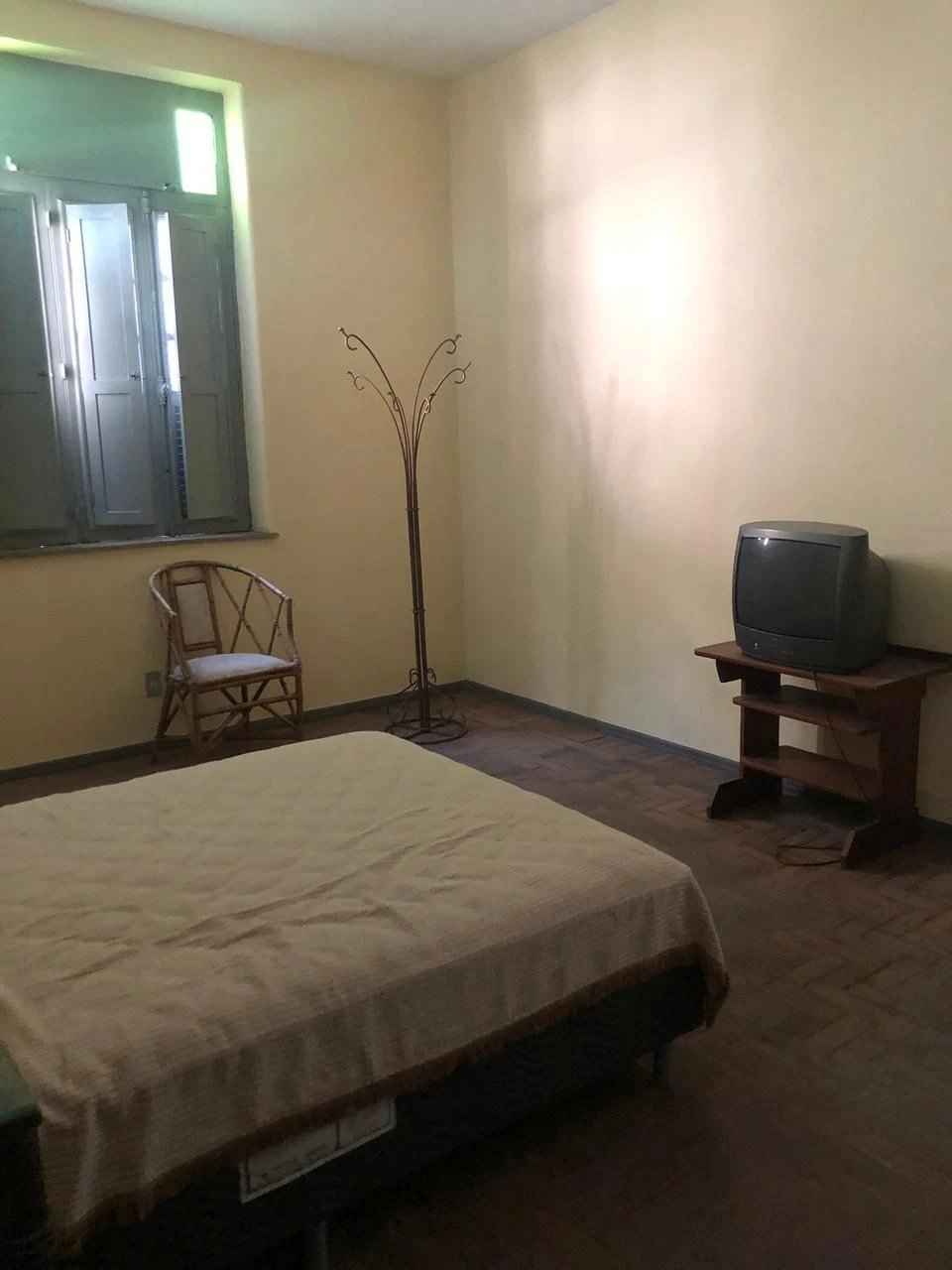 Casa con 5 dormitorios y 1 baño, cocina independiente — photo 14