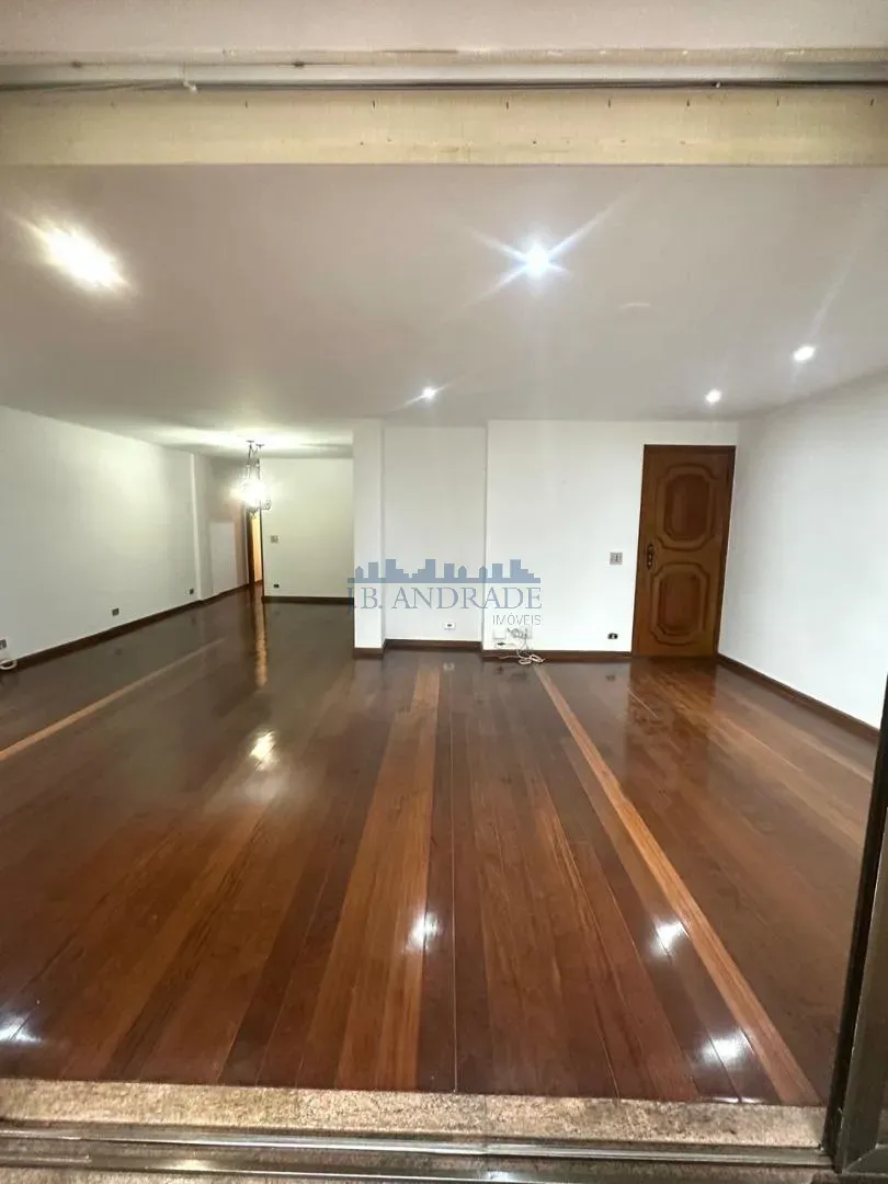 Apartamento de 3 suítes com varanda e 173 m² — photo 4