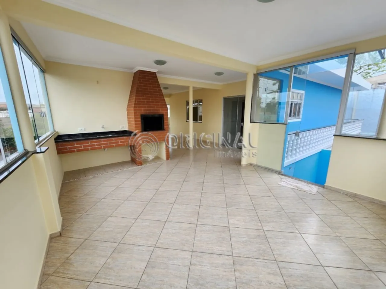 4-bedroom house with 200 m² and a private BBQ — photo 15