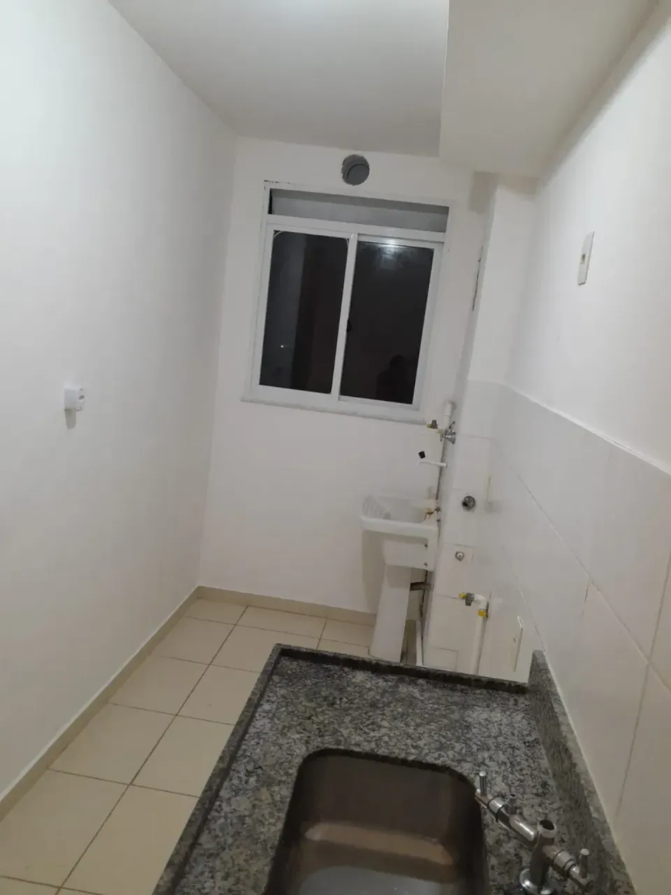 2-bedroom apartment with 1 bathroom, 1 parking spot — photo 12