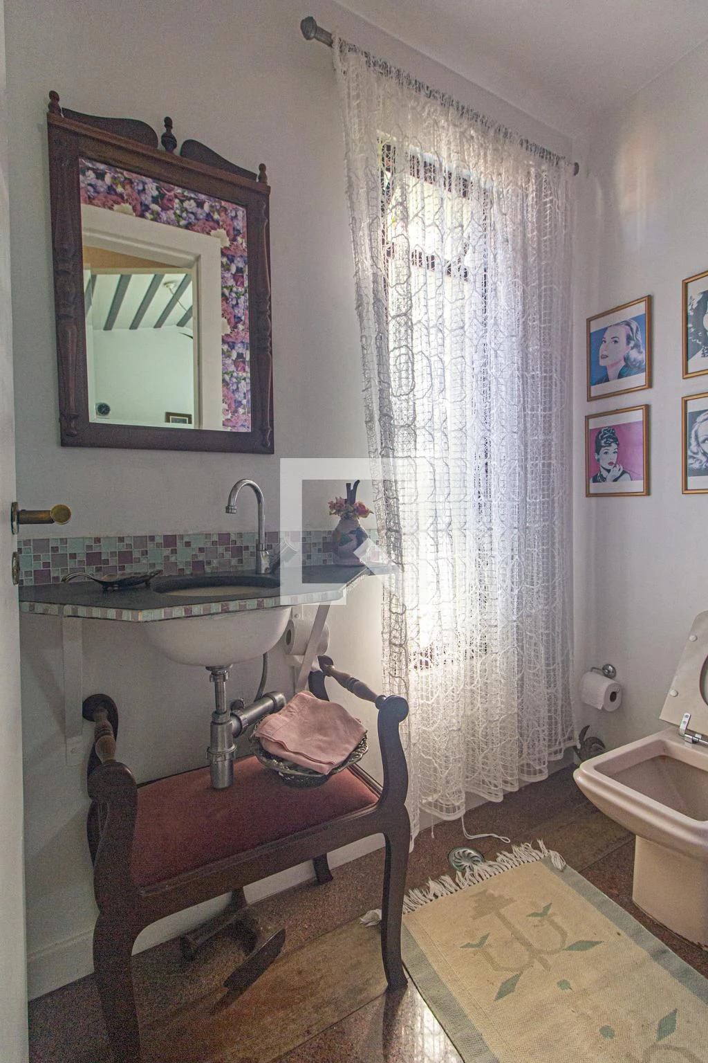 Ванна та 4 спальні: будинок 350 м² — photo 66