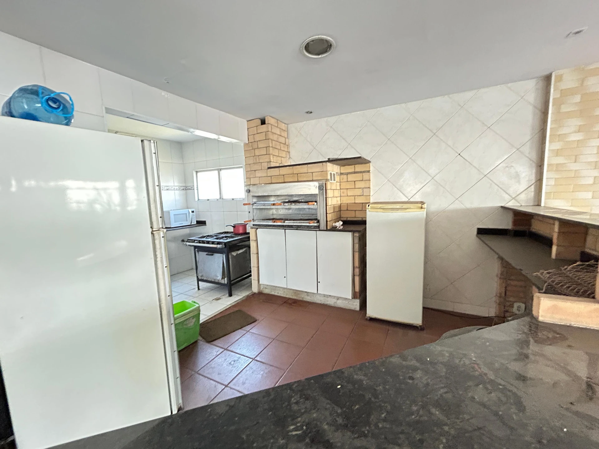 3-bedroom apartment in a building with a sauna — photo 6