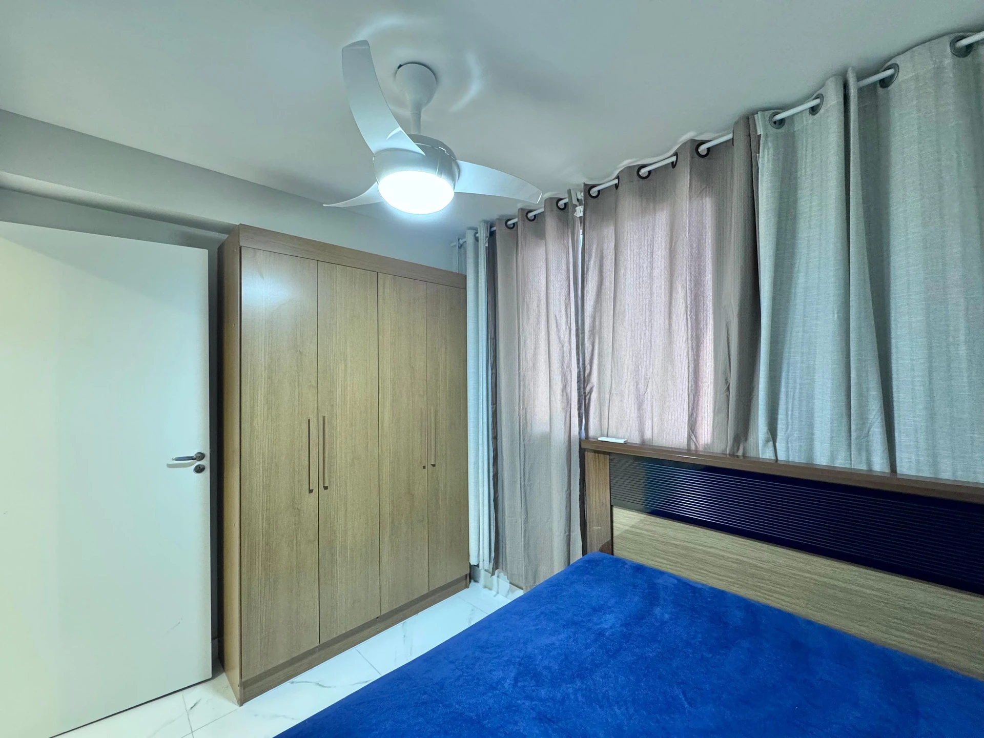 Квартира з 2 спальнями та робочим місцем — photo 21